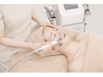 グラツィア 福岡天神地下街店/あらゆるお肌悩みを改善♪