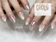 ホワイト(WHITE)/