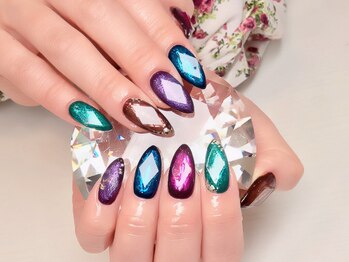 ココロバ ネイルアンドビューティーサロン(COCOLOBA)/宝石ネイル