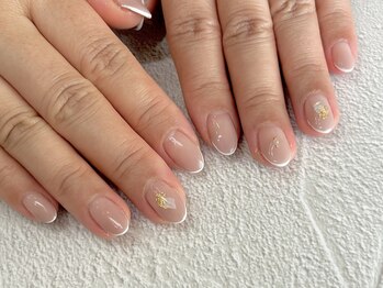 ネクスト ヴィジョン ネイル(Next Vision Nail)/【 シンプル上品ネイル 】