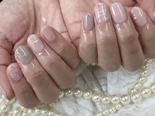 ハニービービー(Honey Bee Bee)/ツイードネイル