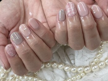 ハニービービー(Honey Bee Bee)/ツイードネイル