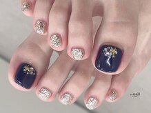 アンドラッシュ アンドネイル 本郷三丁目駅前店(and lash/and nail)の雰囲気（上品・ブライダルネイル(^^)フットもハンドもお任せください♪）
