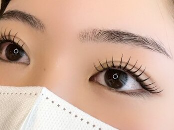 アテリア(ate/lie)の写真/ナチュラルも華やかも♪パッチリ目元～タレ目まで、どんなデザインもお任せください☆