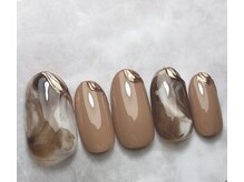 人気のあるニュアンスネイルもお任せください♪