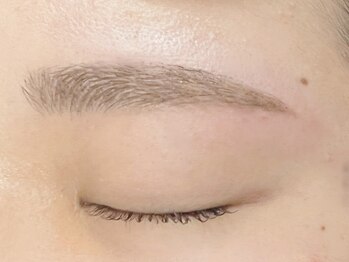 モア 池袋(more)/眉毛アイブロウスタイリング