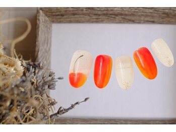 FAST NAIL 春日部店【パラジェル/ジェルネイル専門/定額/マグネット/フットネイル】/自爪風　夏ネイル　【10417】