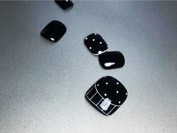 オーラリー ネイル アート メゾン(ORRERY nail art maison)/フット / ガーリーブラック