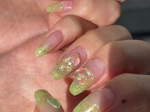 デリカ 溝の口店(DELICAT)/neon GREEN GLITTER