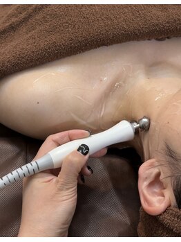 ファン 骨整体 アンド ビューティー ファン 鍼灸(Fan 骨整体&Beauty Fan 鍼灸)/首、肩までしっかり筋膜リフト