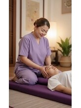 アーロムディー ヌアタイ(Aromdee Nuadthai)/ドライへッドスパ