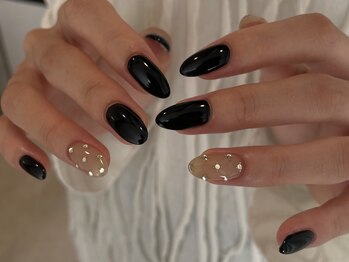 navyビジュー nail