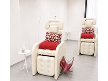 アイラッシュサロン ヴァイオレット(Violet)の雰囲気（心地よいBGMと広い店内でごゆっくりとお過ごしください(´∀｀*)）