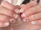 大人気ガーリーネイル