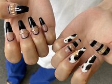 ロエン 北岡崎(ROEN)/アシンメトリー