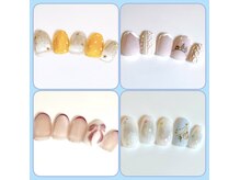 月替わりアートはお得価格でご案内（写真は12月のデザイン4種）