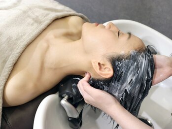 キャトル 離(QUATRE)/クリームバススパ