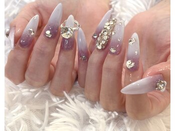 ルミエール 大分市中央町(Lumiere)/ギャルネイル