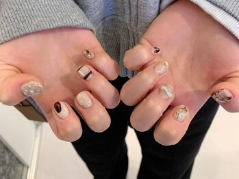 アイスタジオ アンド タブルネイル 梅田店(EYE STUDIO&W NAIL)/韓国ネイルシンプルサマーネイル