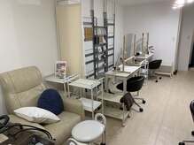 ネイル サーティーン(nail 13)の雰囲気（落ち着きやすい店内でくつろいで施術を）