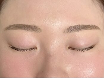 ダブル(W.)/美眉スタイリング