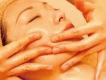 ラクーネ 仙台ロフト店(RAQOONE)の写真/【大人の角質&毛穴ケア】普段の洗顔では落としきれない毛穴汚れをお顔丸ごと徹底洗浄!透明感ある美肌に♪