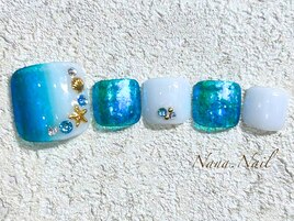 海を閉じ込めた深海ブルーネイル