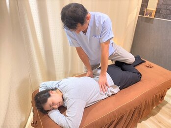 星のアカリ治療院 横浜店/【横浜】腰痛改善☆