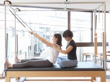 ピラティスユー(PILATES U)/マシンピラティス施術写真