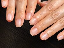 自爪により近づけた仕上がりの【自爪風マット仕上げ】も人気です