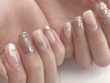 リア(LI'A)/アンティークフラワーネイル