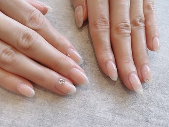 リーチェ ネイルズ(Riche Nails)/ふんわりチークネイル