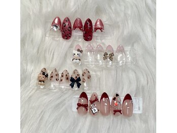 ホワイトネイル(White Nail)/韓国ネイルデザイン