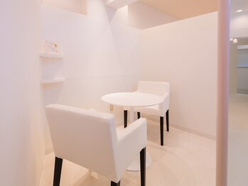 ディオーネ 梅田茶屋町店(Dione)/【脱毛サロン】カウンセリング室