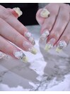 バターイエローネイル