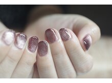 ネイルアンドアイラッシュアンドアロマ ピグレット(PIGLET)/大人気！マグネットジェル