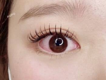 アイ アンド ネイル メメ サロン(eye and nail meme salon)/フラットラッシュ