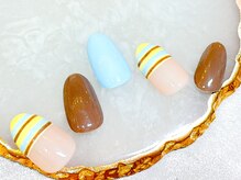 ルアナ(Luana.)/鮮やかボーダーネイル