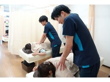秋山駅前整骨院