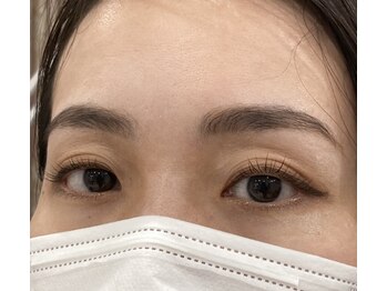 アトリエ ハルミナ(atelier harumina)/自然なカールのまつげパーマ