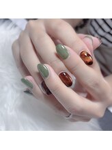 プルームネイル(plume.nail)/べっ甲デザイン