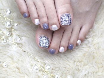 アイビー(Aivy)/ツイードフットネイル