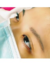 ヒイラギ(HIIRAGI)/美眉アイブロウandまつ毛カール