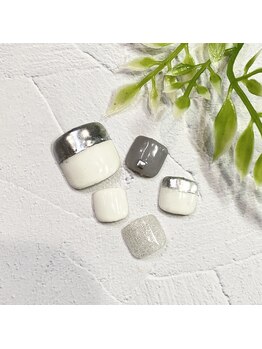 サロンR/先端ミラーネイル