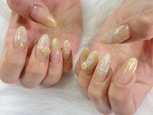 ミッドポイント(mid point)/ホワイトレース