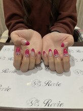 レビー(Revie)/ワンカラーとフレンチ