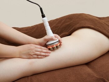 レナンセラ バイ カトレアグループ(Renanthera by カトレアGroup)の写真/【ハイパーナイフ×ハイパーシェイプのW痩身】温めてほぐし脂肪を燃焼!本気の痩身エステで理想のBODYへ♪