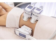 スリー(THREE)/◇脂肪冷却◇