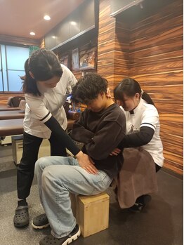 中野サンモール整骨院/腰痛の根本改善