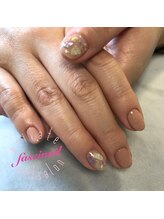 ファッシネイル(fascinail)/シェル×金箔ネイル